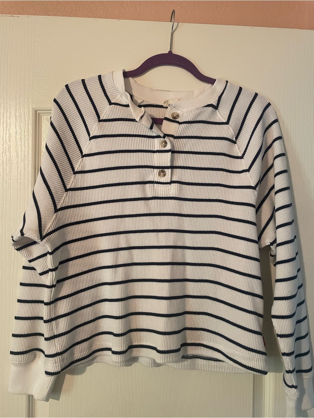 Levi's White Long-Sleeve Henley with Navy Stripes